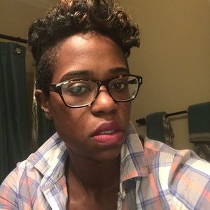 Meet your Posher, Tamara